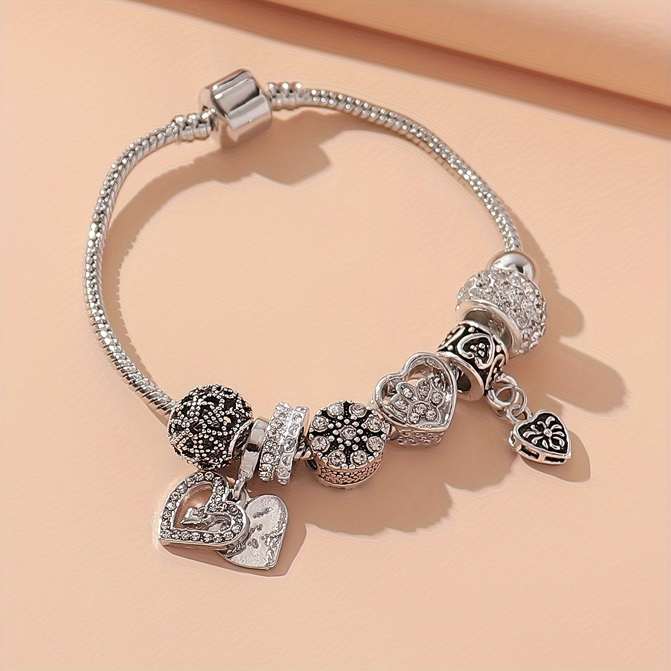 Women's Copper Love Heart Pendant Beaded Bracelet